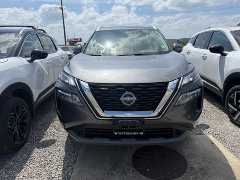 Certified 2023 Nissan Rogue SV AWD/4WD image 5