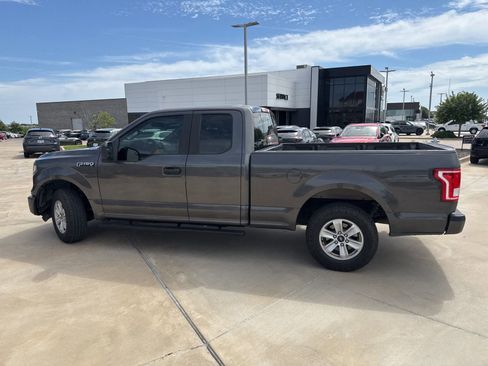 Used 2016 Ford F150 XL w/ Equipment Group 101A Mid RWD image 19