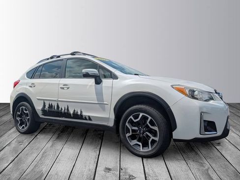 Used 2017 Subaru Crosstrek 2.0i Limited w/ Popular Package #2 AWD/4WD image 6