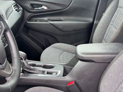 Used 2023 Chevrolet Equinox LT image 8