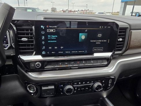 Used 2025 Chevrolet Silverado 2500 High Country w/ High Country Premium Package image 45