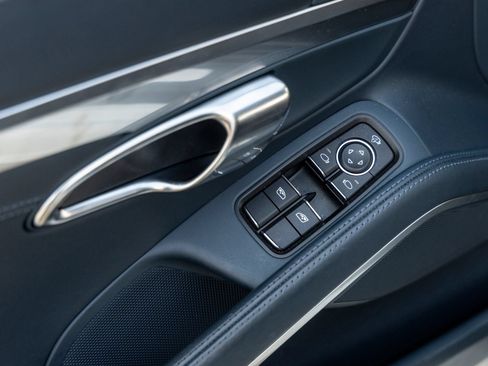 Certified 2024 Porsche 718 Cayman RWD image 23