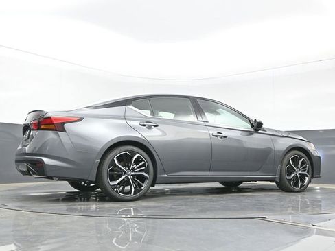 New 2026 Nissan Altima 2.5 SR FWD image 24