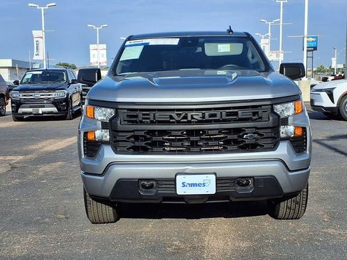 Used 2026 Chevrolet Silverado 1500 Custom w/ Turbomax Blackout Package RWD image 3