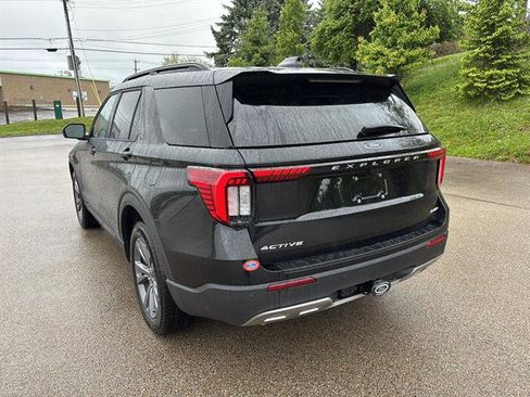 New 2026 Ford Explorer Active w/ Active Comfort Package AWD/4WD image 2