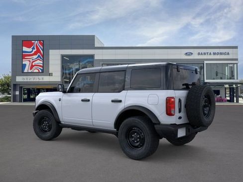 New 2026 Ford Bronco Big Bend w/ Black Diamond Package AWD/4WD image 4