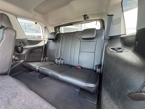 Used 2019 Chevrolet Tahoe LS AWD/4WD image 24