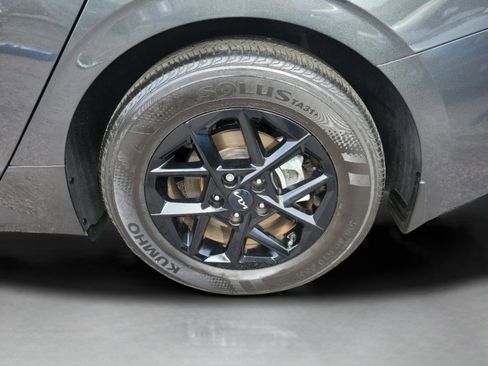 Used 2025 Kia K5 LXS image 8