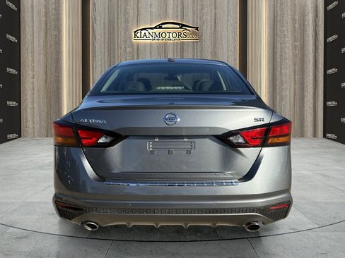 Used 2022 Nissan Altima 2.5 SR image 6