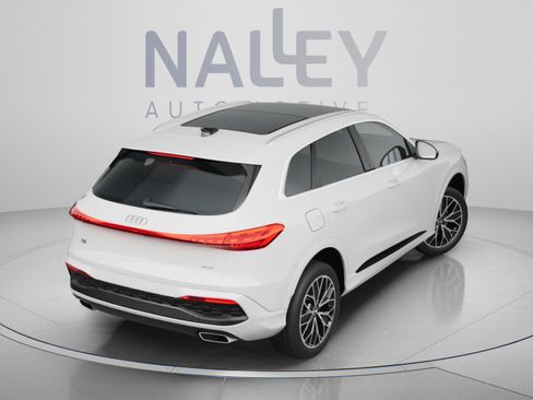 New 2025 Audi Q5 Premium AWD/4WD image 4