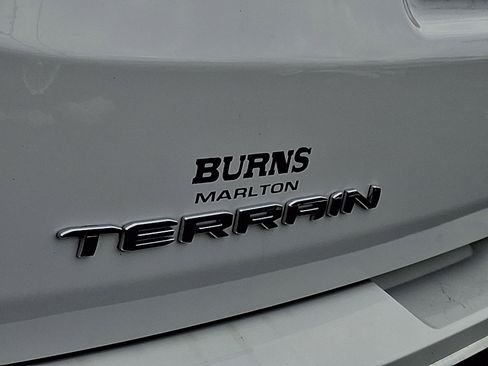 Certified 2022 GMC Terrain SLT image 30