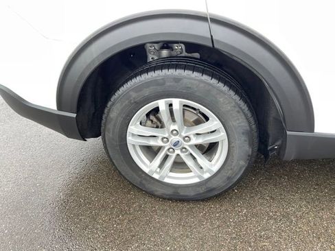 Used 2023 Ford Explorer XLT w/ Equipment Group 202A image 42