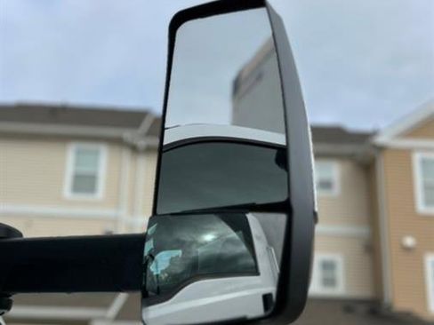 Used 2019 Ford F750 2WD Regular Cab Super Duty image 30