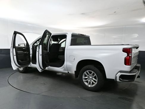Used 2021 Chevrolet Silverado 1500 RST AWD/4WD image 28