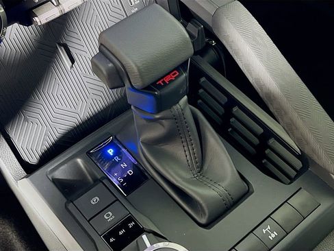 Used 2025 Toyota Tacoma TRD Off-Road image 16