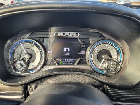 Used 2020 RAM 1500 Limited image 11