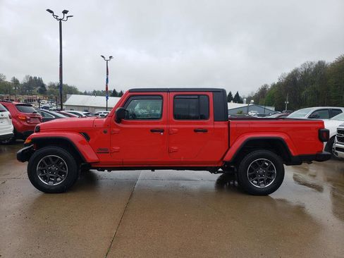 Used 2021 Jeep Gladiator Sport w/ Quick Order Package 24Q 80Th AWD/4WD image 7