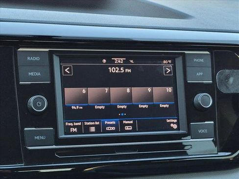 Used 2023 Volkswagen Taos S FWD image 12