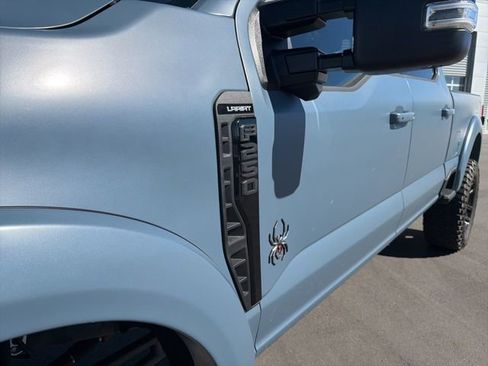 Used 2024 Ford F250 Lariat w/ Lariat Ultimate Package AWD/4WD image 11