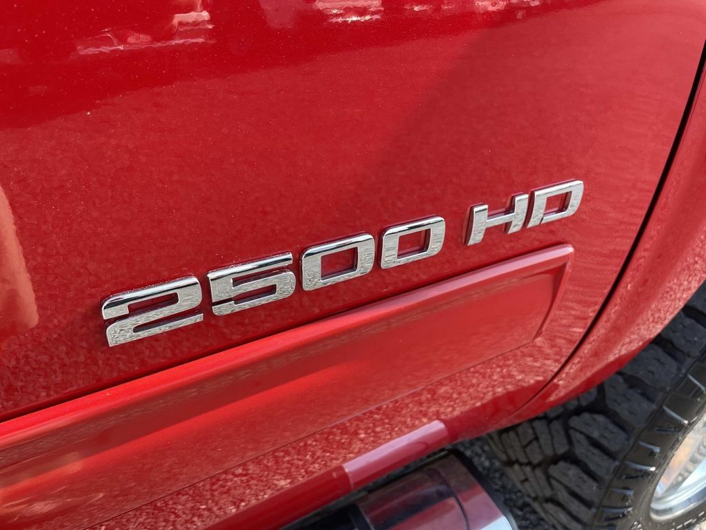 Used 2014 Chevrolet Silverado 2500 LT w/ Interior Plus Package AWD/4WD image 32