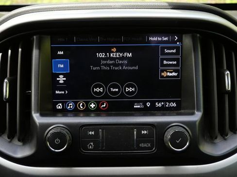Used 2022 Chevrolet Colorado ZR2 AWD/4WD image 22