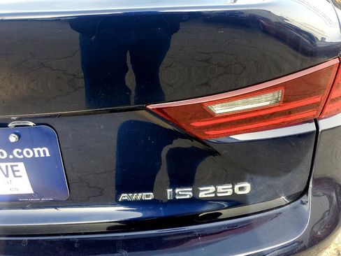 Used 2014 Lexus IS 250 AWD image 40