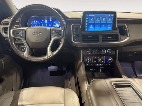 Used 2022 Chevrolet Tahoe Z71 w/ Z71 Off-Road Package image 11