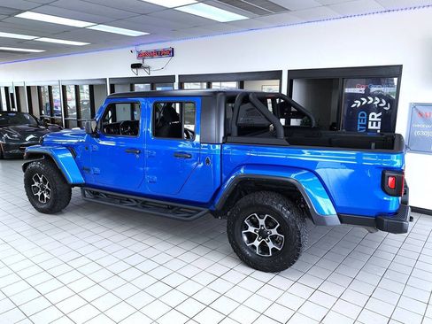Used 2021 Jeep Gladiator Sport AWD/4WD image 6