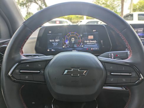 Used 2026 Chevrolet Equinox RS w/ Convenience Package III FWD image 30
