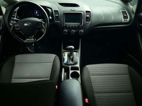 Used 2018 Kia Forte S image 4