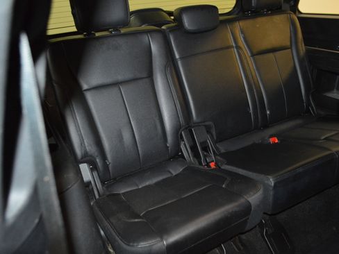 Used 2020 Ford Expedition XLT w/ Equipment Group 202A image 13