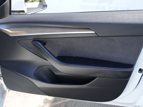 Used 2021 Tesla Model 3 Standard Range Plus RWD image 33