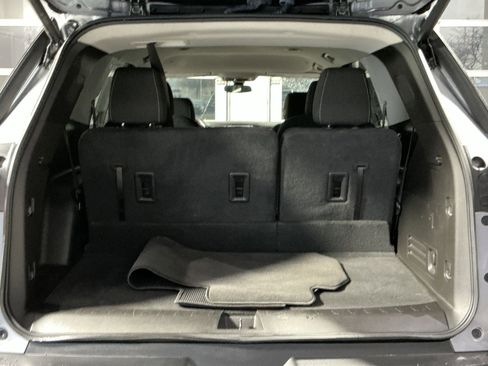 Used 2019 Chevrolet Traverse LT image 33