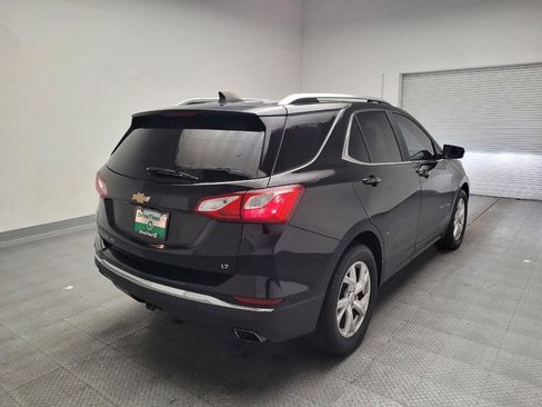 Used 2018 Chevrolet Equinox LT FWD image 9