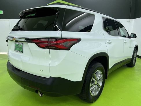 Used 2023 Chevrolet Traverse LT AWD/4WD image 10