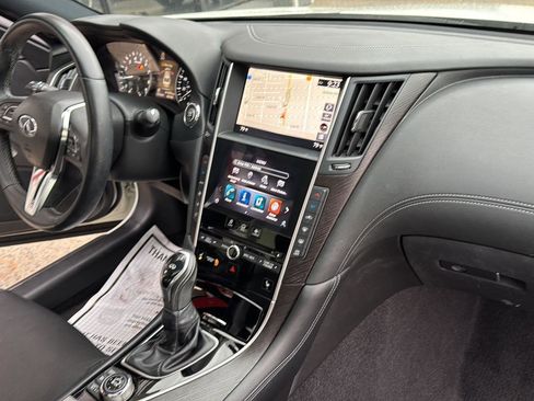 Used 2022 INFINITI Q50 Sensory image 33
