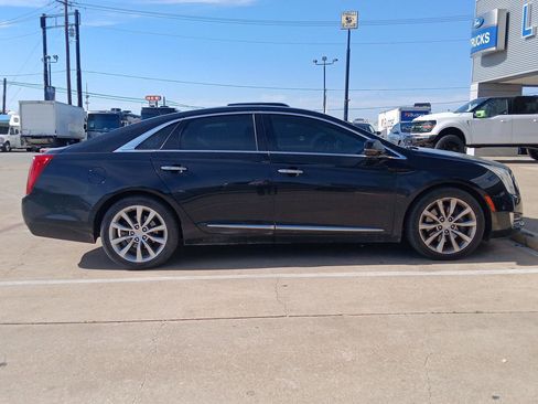 Used 2016 Cadillac XTS Luxury w/ Driver Awareness Package FWD image 6