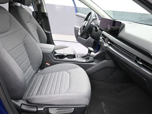 Used 2025 Kia K4 EX FWD image 12