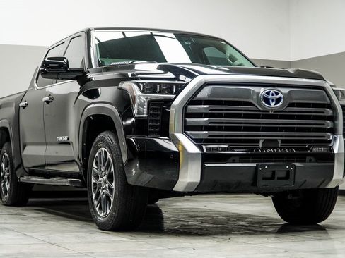 Used 2024 Toyota Tundra Limited image 4