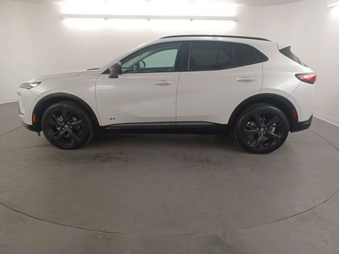Used 2025 Buick Envision Sport Touring AWD/4WD image 4