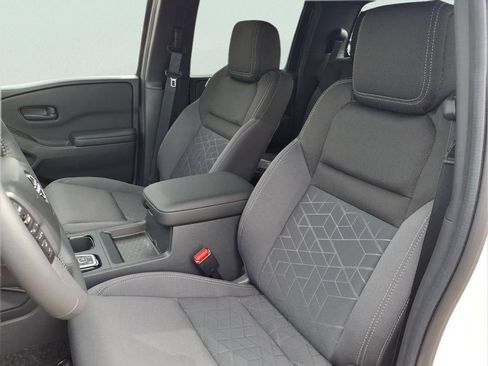 New 2026 Nissan Frontier SV w/ SV Convenience Package AWD/4WD image 23