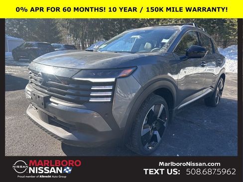 New 2026 Nissan Kicks SR w/ Cold Weather Package image 3