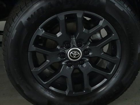 Used 2024 Toyota Tundra Platinum image 42