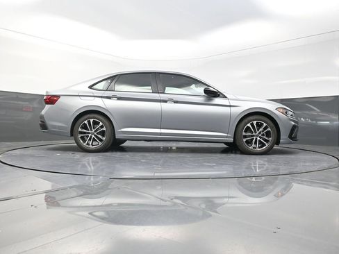 New 2026 Volkswagen Jetta Sport FWD image 28