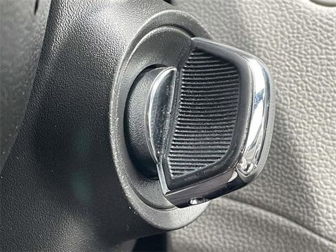 Used 2012 Cadillac CTS Performance image 6