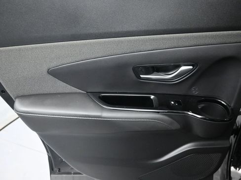 Used 2025 Hyundai Santa Cruz Limited image 23