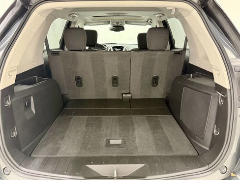 Used 2017 GMC Terrain SLE w/ Driver Alert Package I image 10