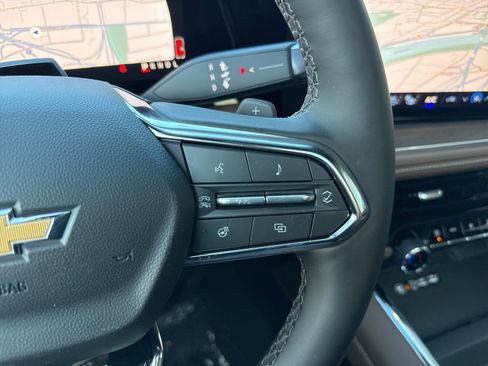 New 2026 Chevrolet Suburban High Country image 36