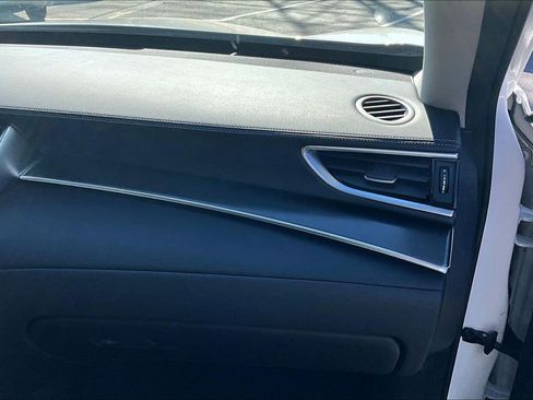 Certified 2025 INFINITI QX50 Pure image 19