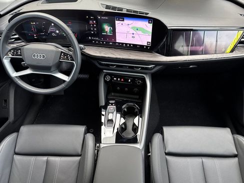 New 2025 Audi Q5 Prestige image 10